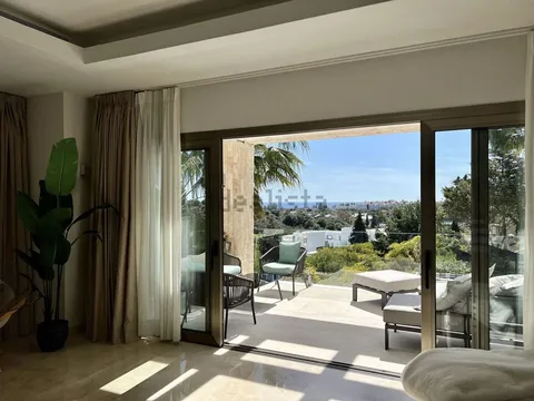 Casa 410 m² a Estepona