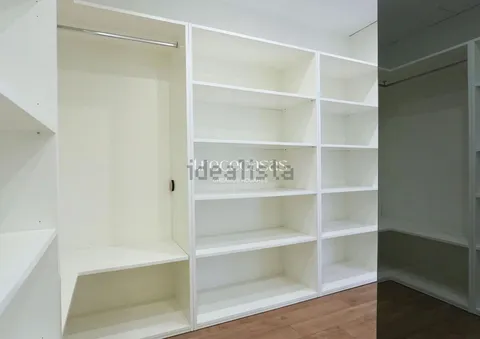 Pis de 180 m² a València