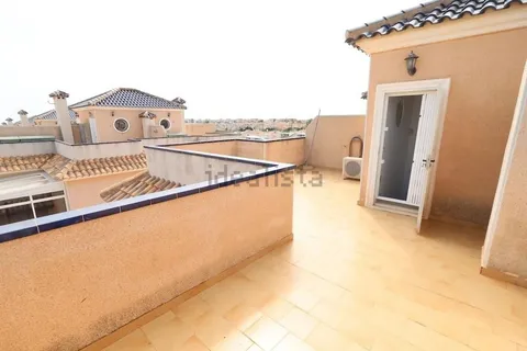 Casa de 82 m² a Oriola