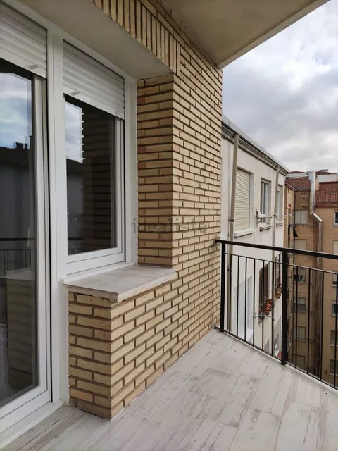 Habitació de lloguer, Logronyo