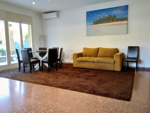 Casa de 235 m² a Castelldefels