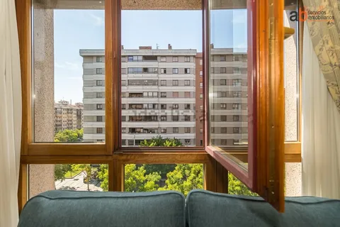 Pis de 130 m² a Pamplona