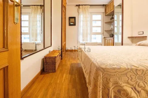 Pis de 43 m² a Gijón (2/39)