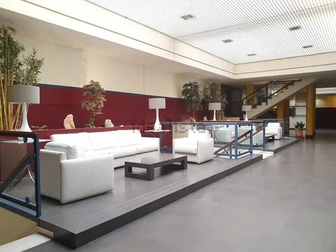 Pis de 132 m² a Sevilla (2/37)