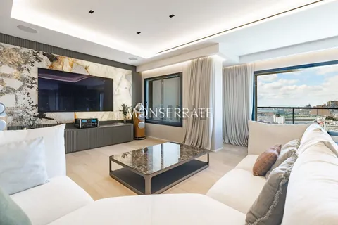 Wohnung 246 m² in Valencia