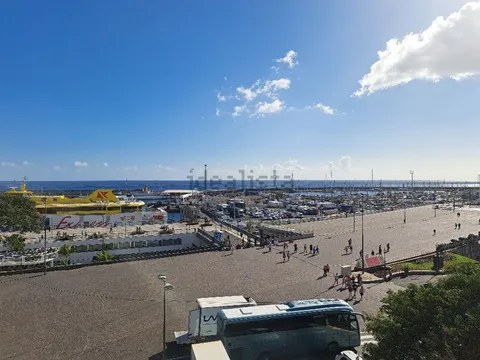 Flat 70 m² in Santa Cruz de Tenerife (2/31)