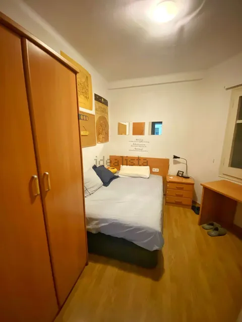 Room for rent, Barcelona