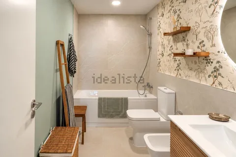 Pis de 131 m² a Tomares