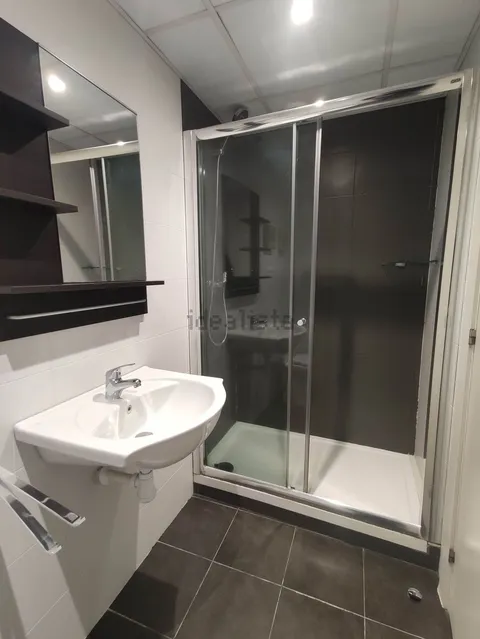 Habitació de lloguer, Sant Feliu de Llobregat (4/6)
