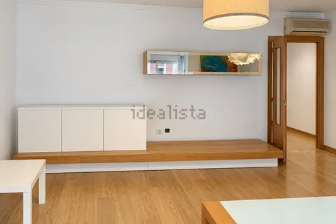 Apartamento 102 m² em València