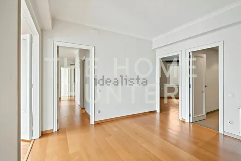 Квартира 261 м² в Барселоне