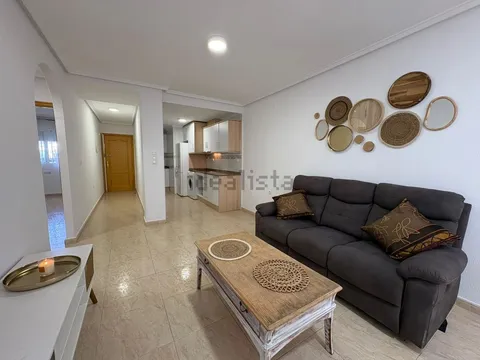 Pis de 60 m² a Sant Miquel de les Salines (4/13)