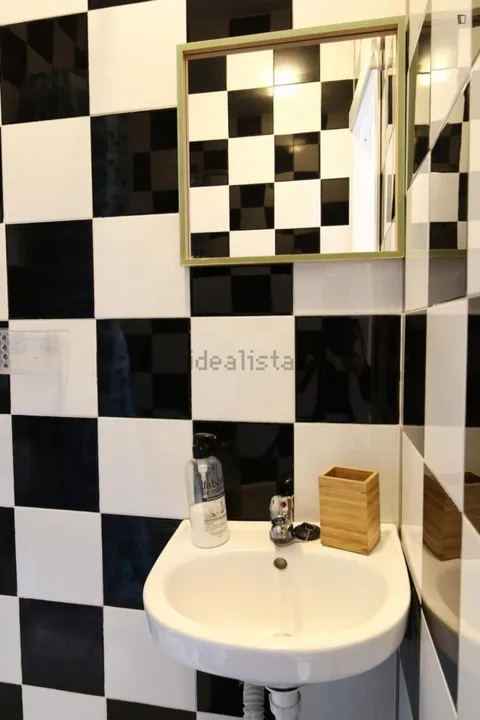 Habitació de lloguer, Madrid