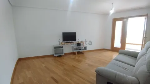 Habitació de lloguer, San Cibrao das Viñas