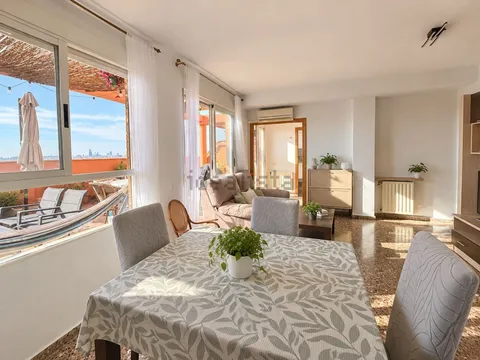 Pis de 93 m² a València