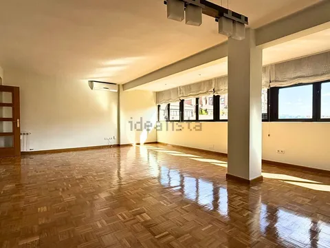 Pis de 186 m² a Madrid (3/23)