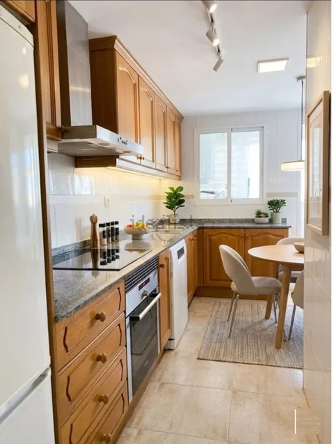 Pis de 138 m² a Polinyà de Xúquer (2/7)