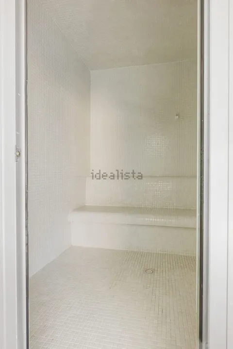 Appartamento 214 m² a Estepona