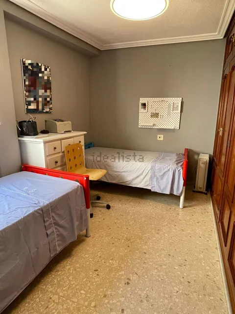 Pis de 95 m² a Còrdova