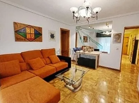 Habitación en alquiler, Madrid (2/7)