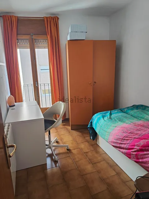 Chambre à louer, Vic (2/5)