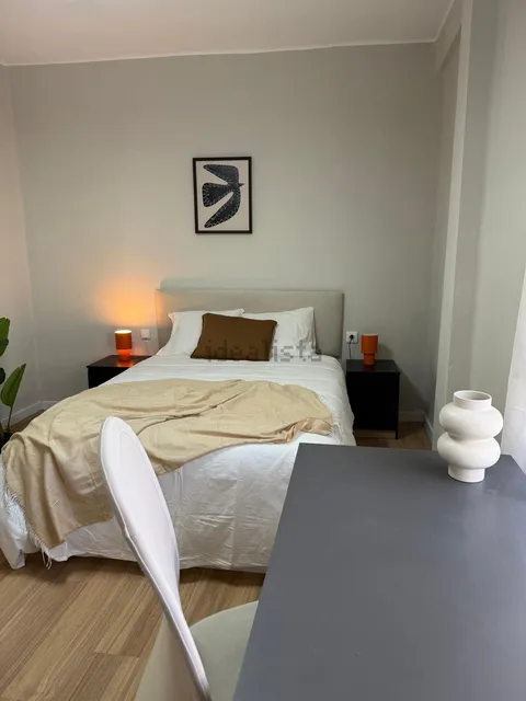 Habitació de lloguer, Burjassot