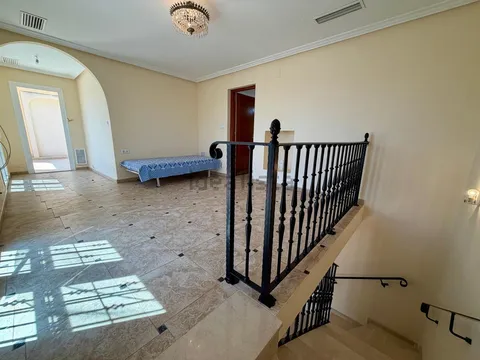 Casa de 387 m² a Torrevella