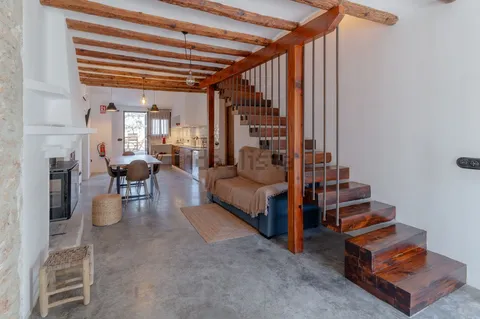 Pis de 90 m² a les Useres