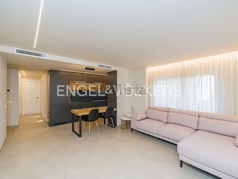 Pis de 100 m² a Alacant