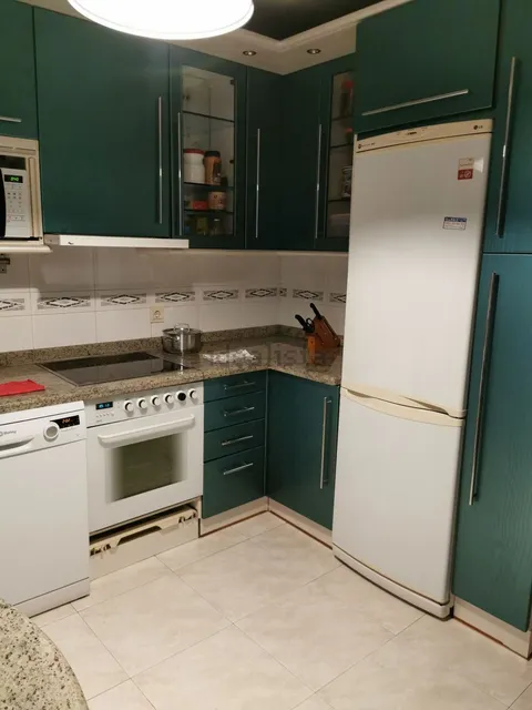 Room for rent, Logroño (2/6)