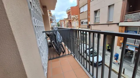 Pis de 65 m² a Sant Feliu de Llobregat