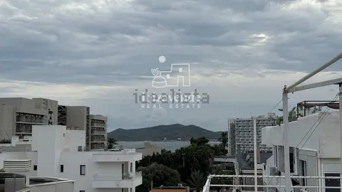 Квартира 100 м² в Eivissa