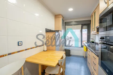 Pis de 86 m² a Oviedo