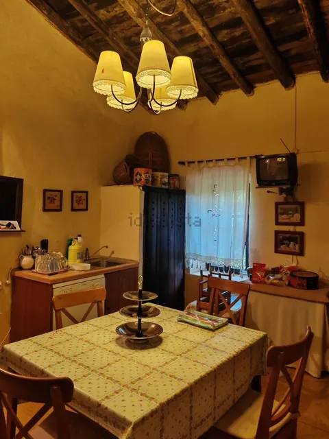 Habitació de lloguer, Alcuéscar