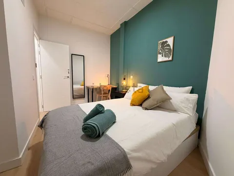 Room for rent, Madrid