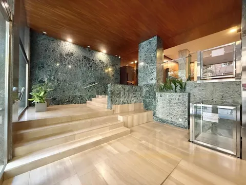 Wohnung 187 m² in Madrid
