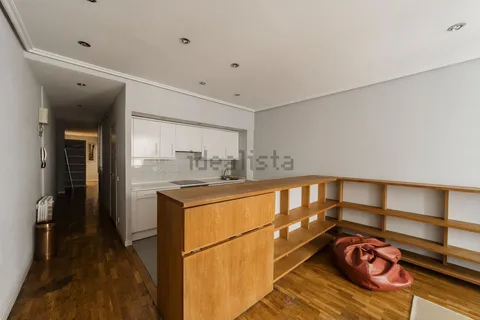 Pis de 80 m² a Pamplona