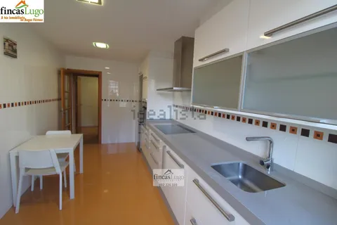 Flat 97 m² in Lugo