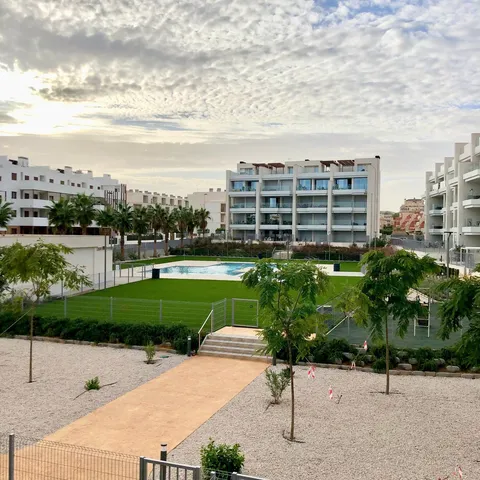 Pis de 95 m² a Oriola