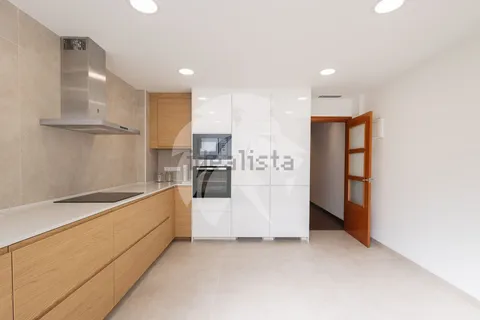 Haus 197 m² in Valencia