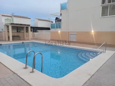 Appartement 80 m² à Oliva