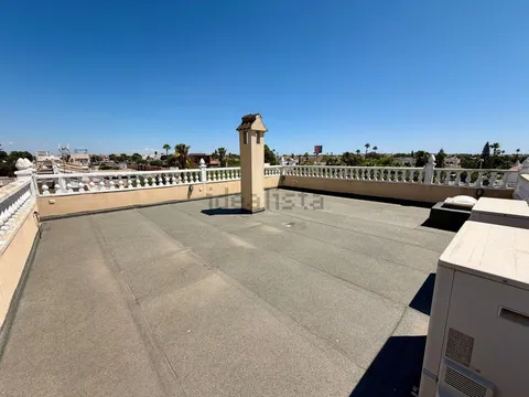 Casa de 387 m² a Torrevella