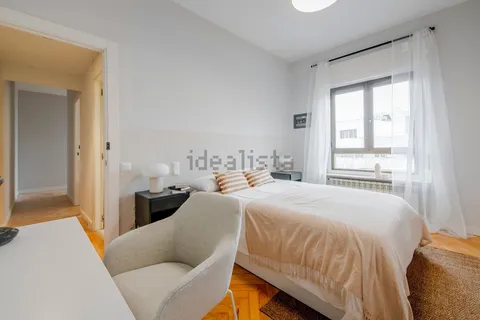 Кімната в оренду, Madrid