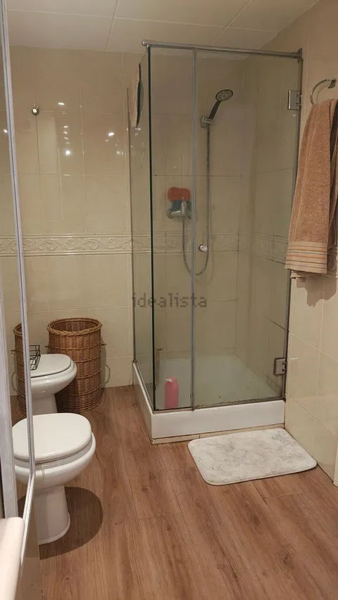 Quarto para alugar, Barcelona (3/10)