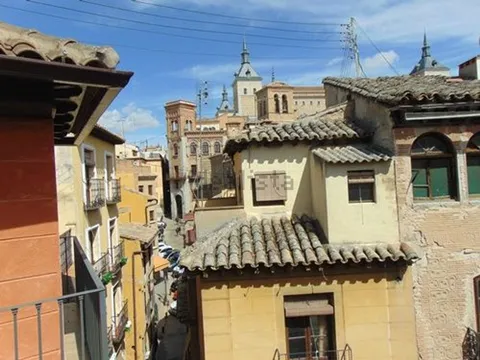 Pis de 55 m² a Toledo (2/17)