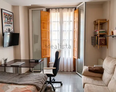 Flat 30 m² in Salamanca