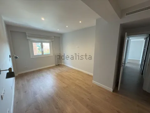 Appartement 121 m² à Madrid