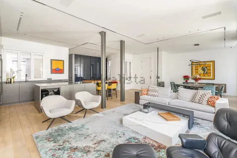 Appartamento 238 m² a Madrid