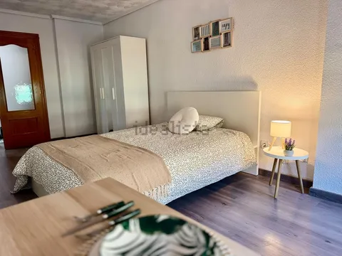 Habitació de lloguer, Elx