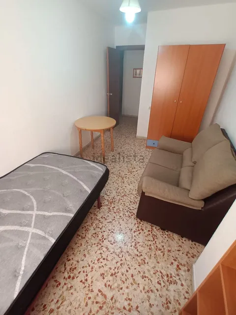 Room for rent, Almeria (2/7)